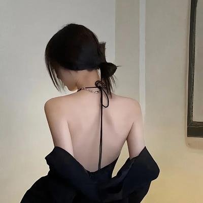 窄路微尘
