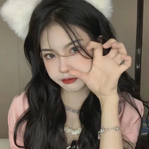 含情脉脉